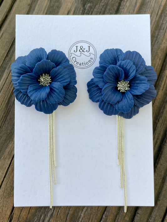 Navy with Silver Tone (worn with or without chains)