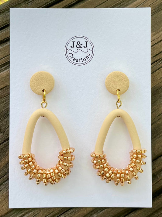 Creamy Beige with Gold Tone