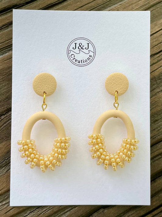 Creamy Beige with Gold Tone