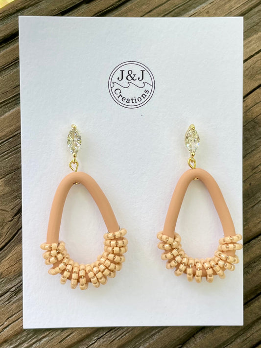 Bisquit Color with Gold Tone