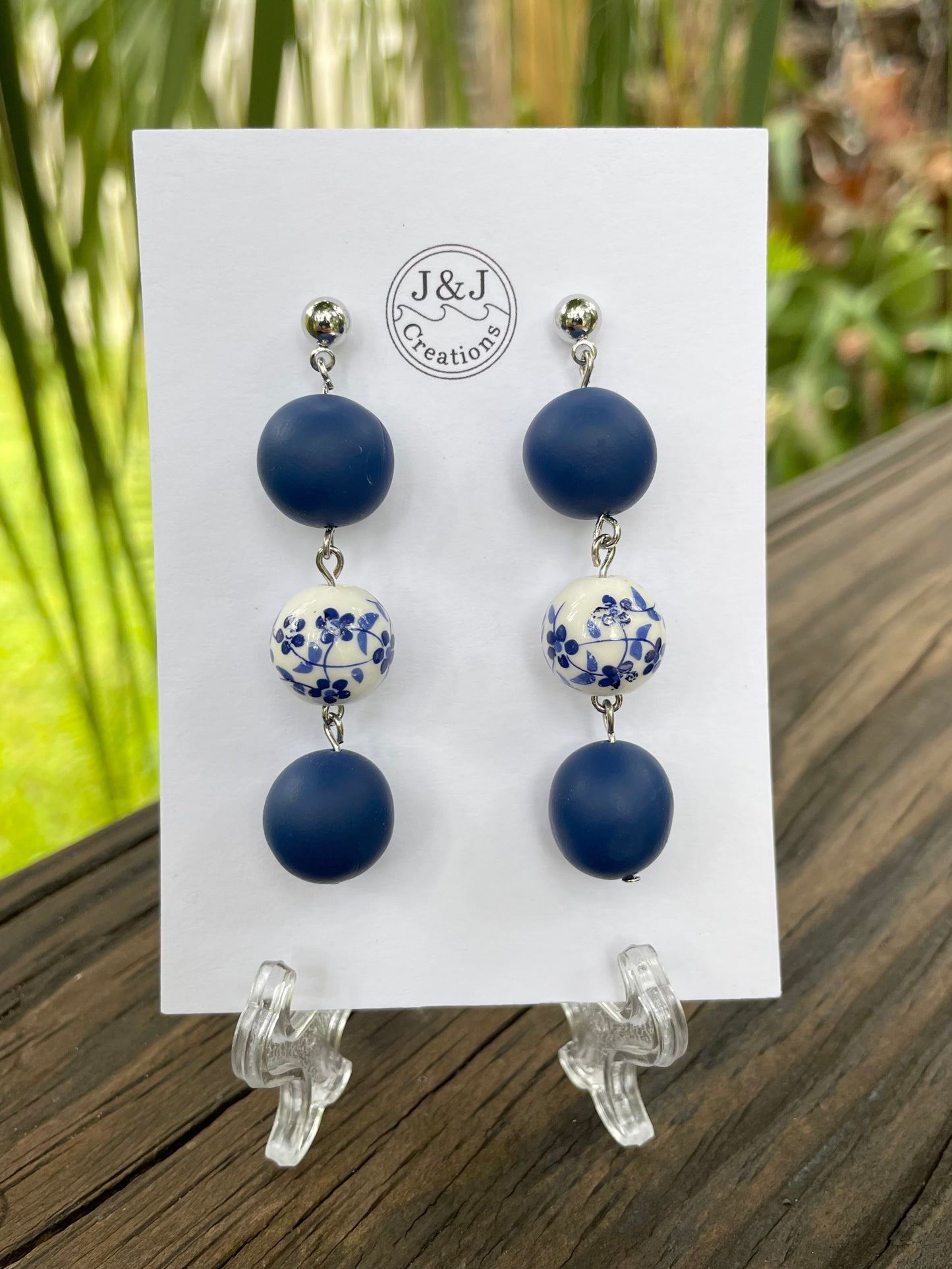 Hand Rolled Beads (Silver Tone)