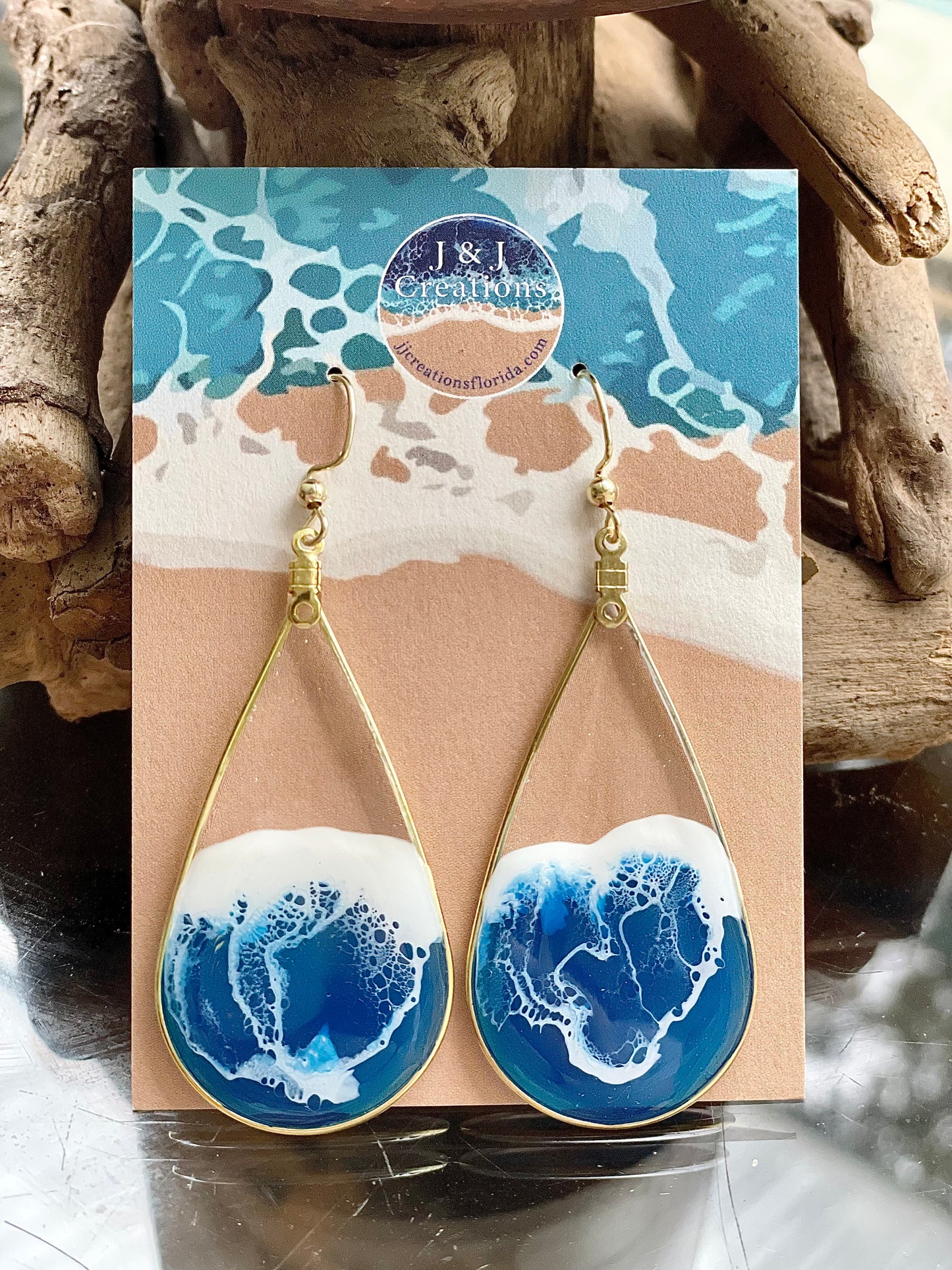 Earrings (Gold Tone)