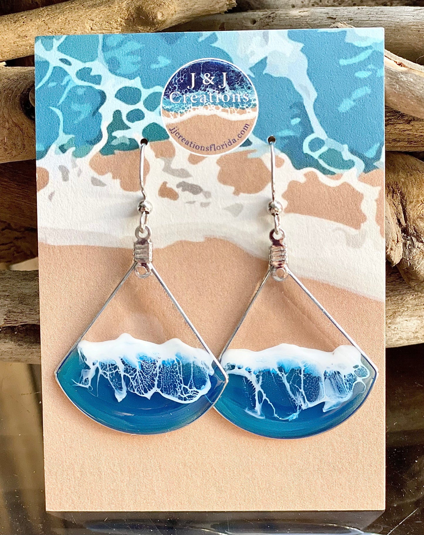 Ocean Wave (Silver Tone)