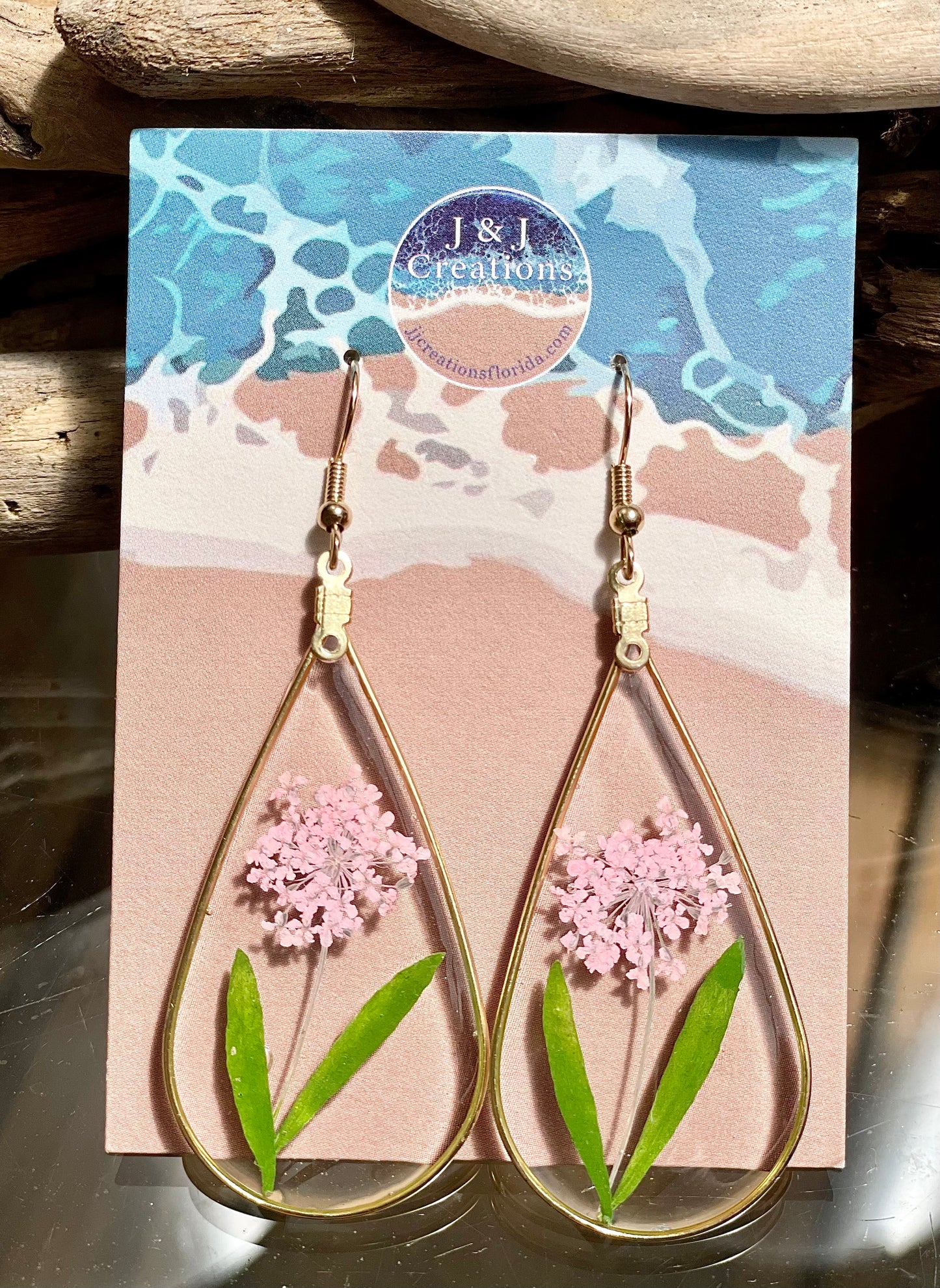 Pink Flower (Gold Tone)